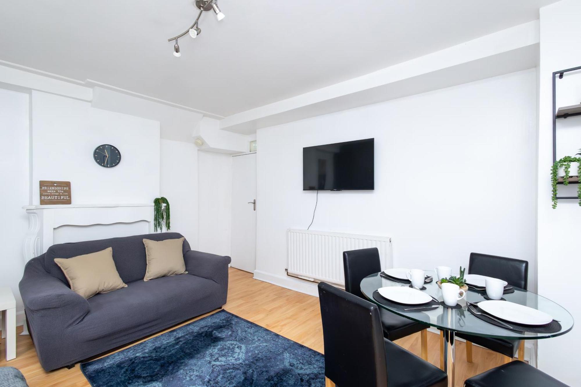 Spacious 3 Bedroom Ground Floor Apartment - 10 Mins From City Centre Leeds  Dış mekan fotoğraf